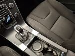 Volvo V60 2016 Musta