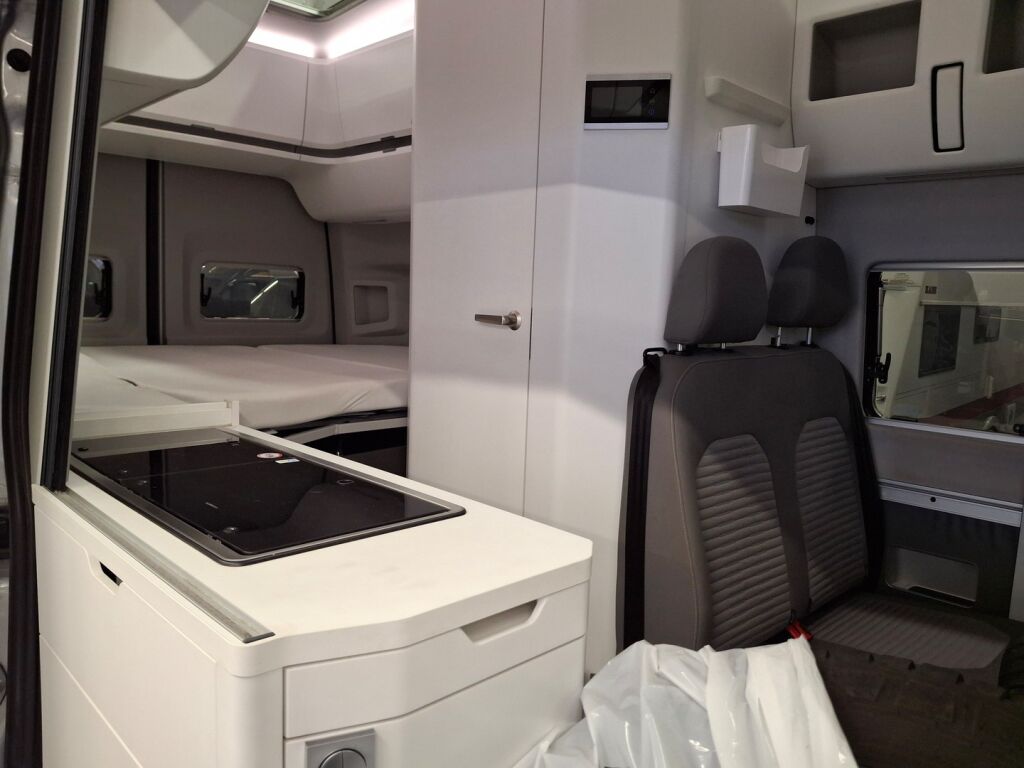 Volkswagen Grand California 2021 Harmaa