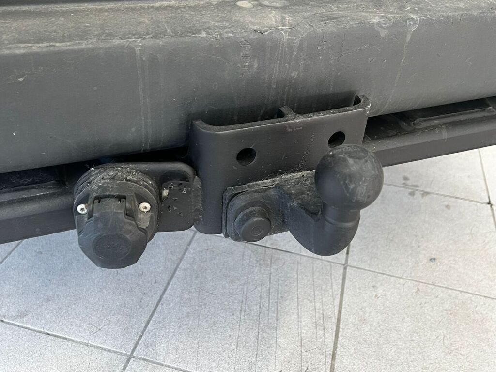 Ford Transit 2010 Valkoinen