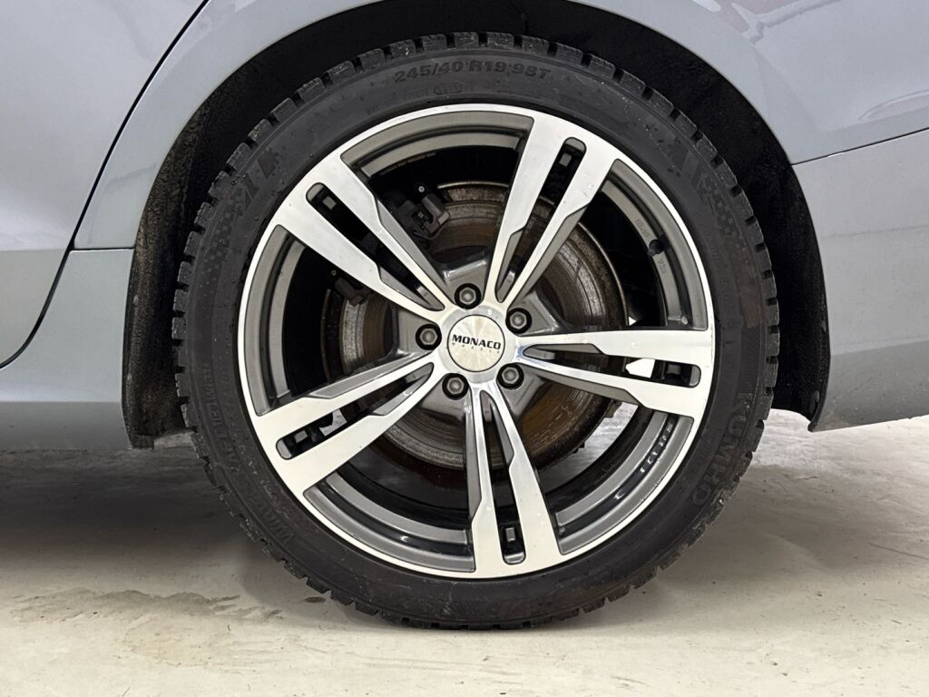 Volvo V60 2019 Harmaa