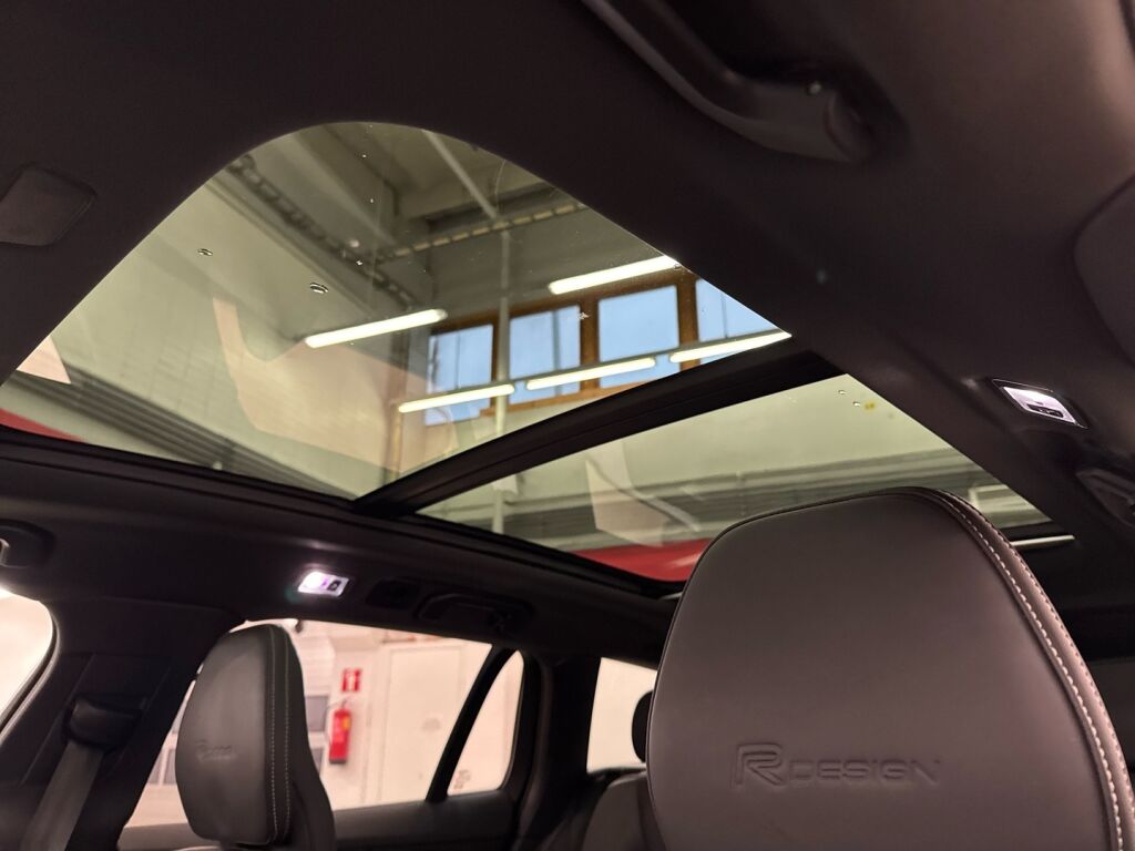 Volvo V60 2019 Harmaa