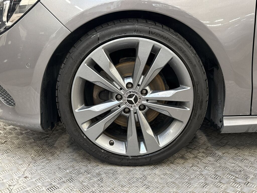 Mercedes-Benz CLA 2017 Harmaa