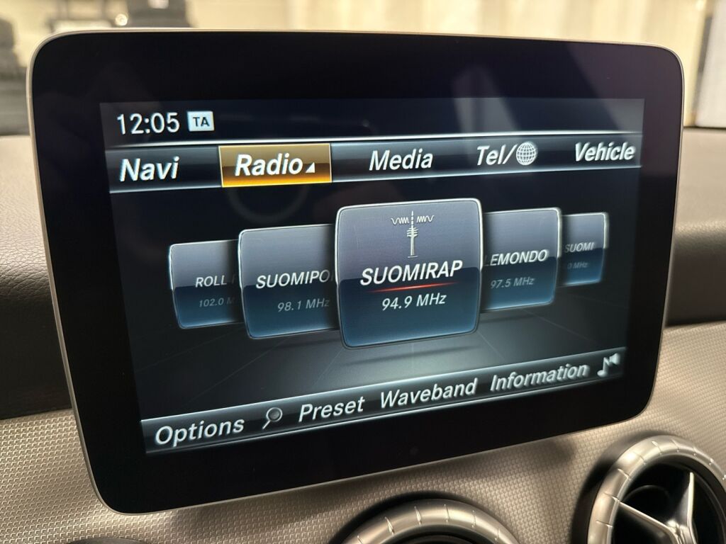 Mercedes-Benz CLA 2017 Harmaa