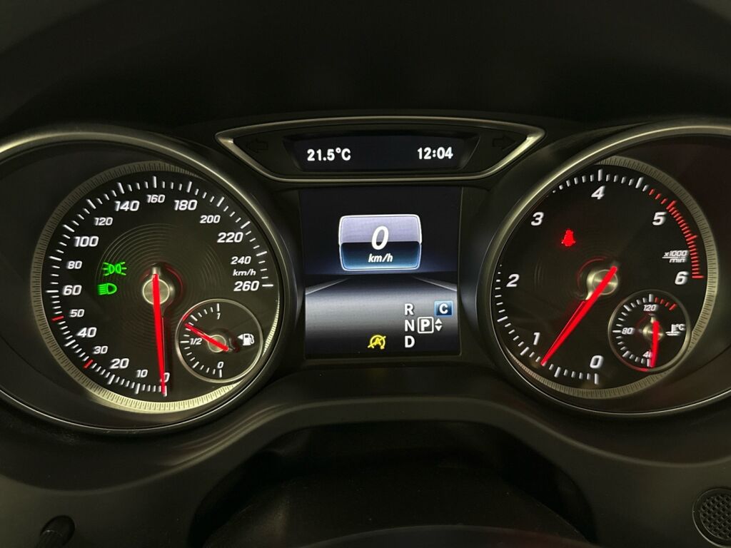 Mercedes-Benz CLA 2017 Harmaa