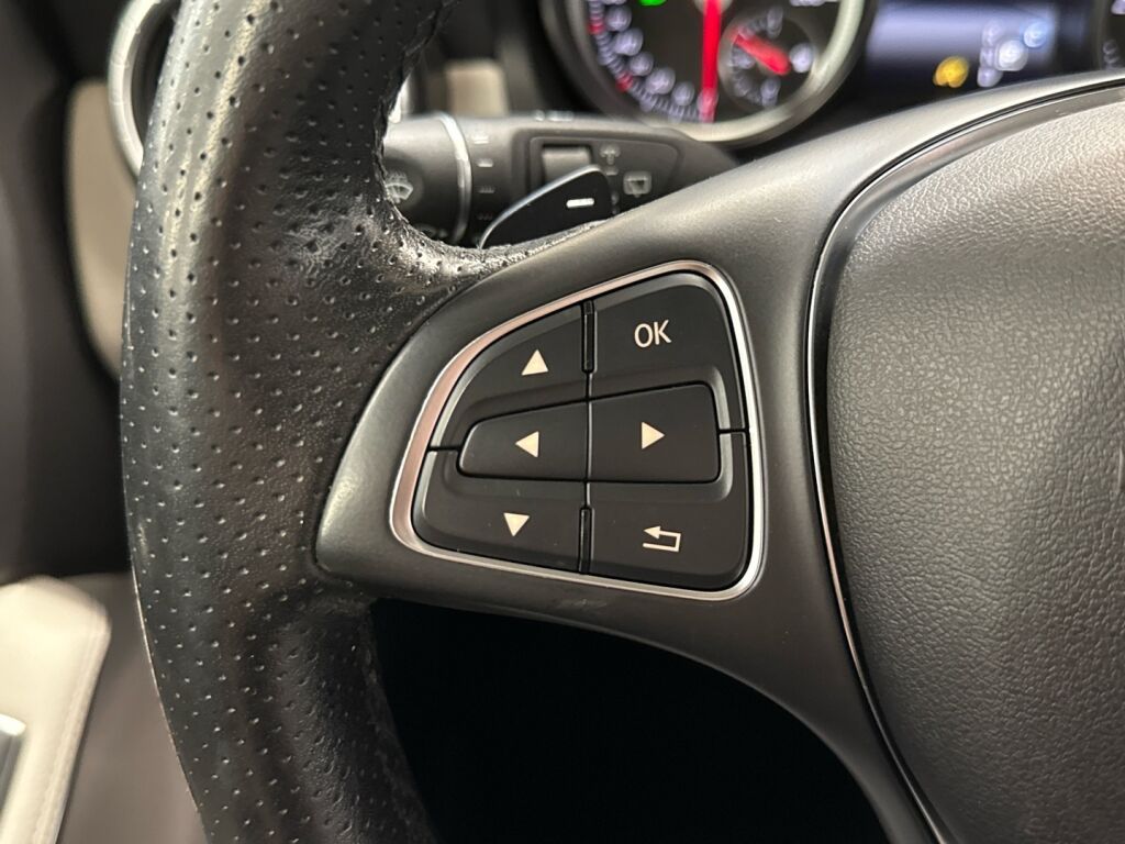 Mercedes-Benz CLA 2017 Harmaa