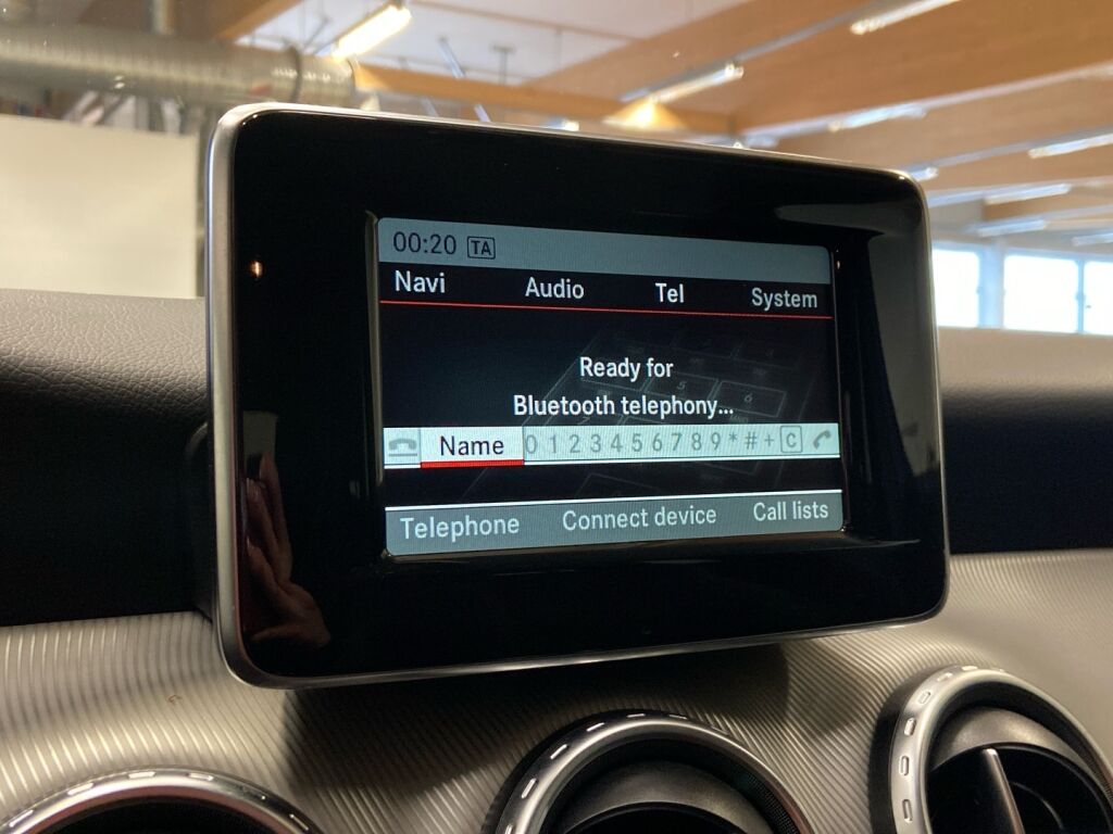 Mercedes-Benz GLA 2014 Musta