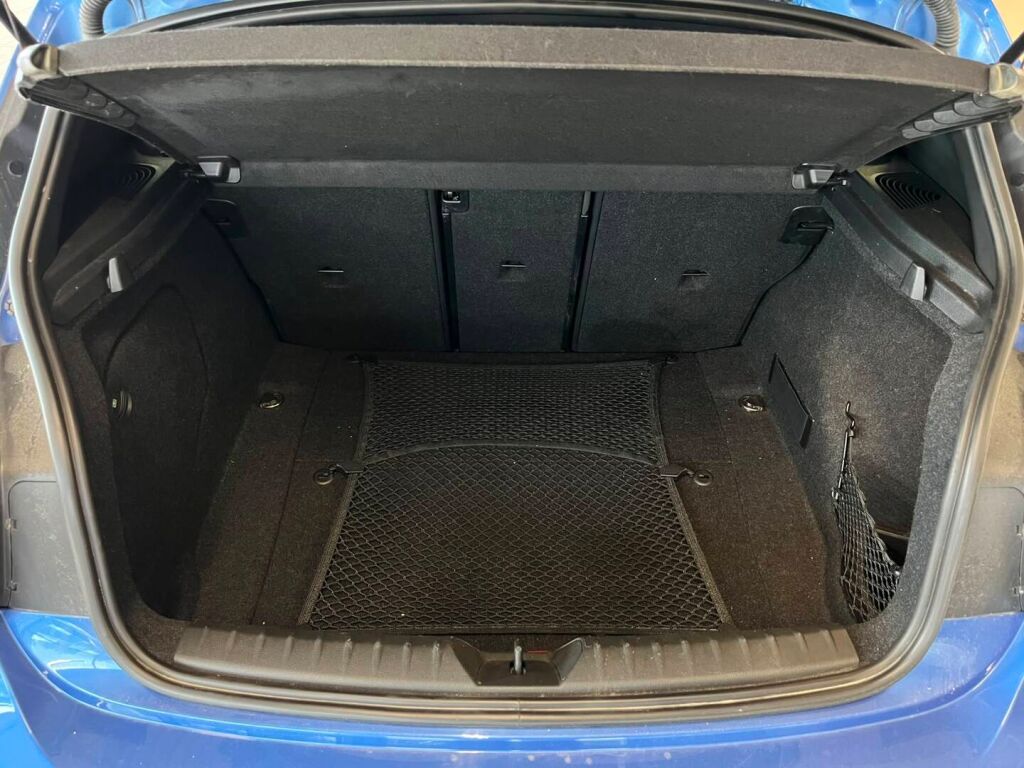 BMW 135 2013 Met. Sininen