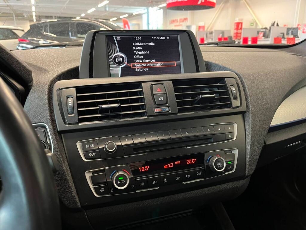 BMW 135 2013 Met. Sininen