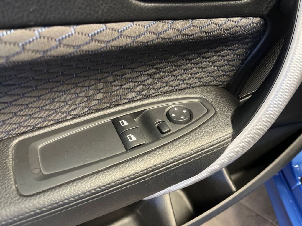 BMW M135I 2013 Met. Sininen