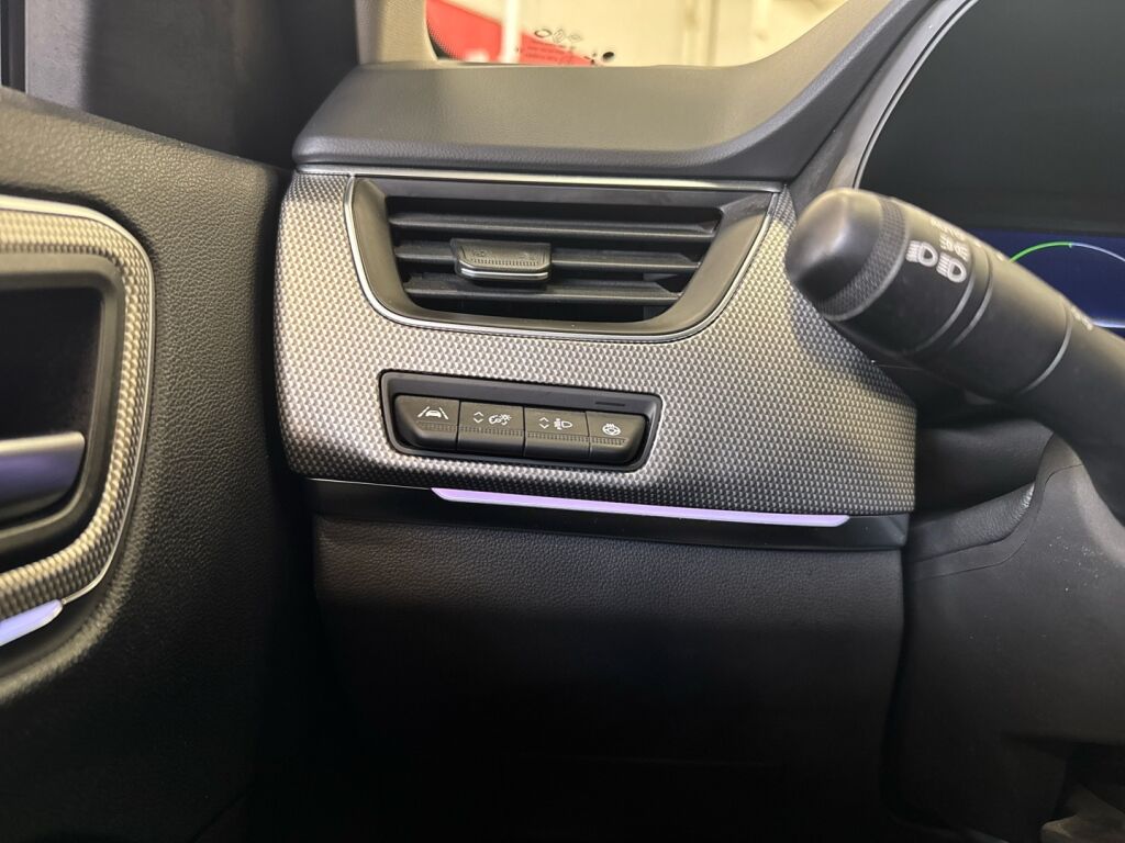 Renault Arkana 2021 Musta
