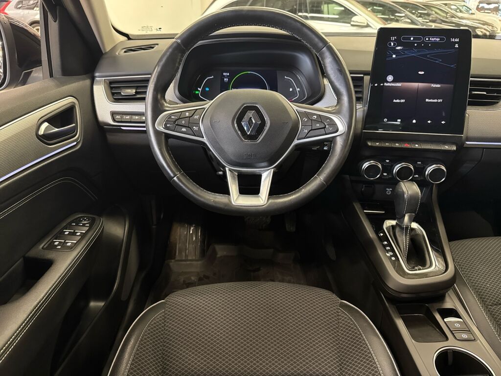Renault Arkana 2021 Musta