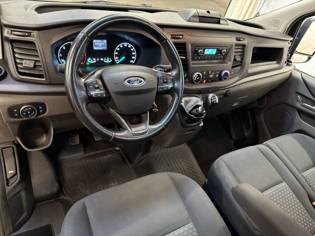 Ford Transit Custom 2021 Musta