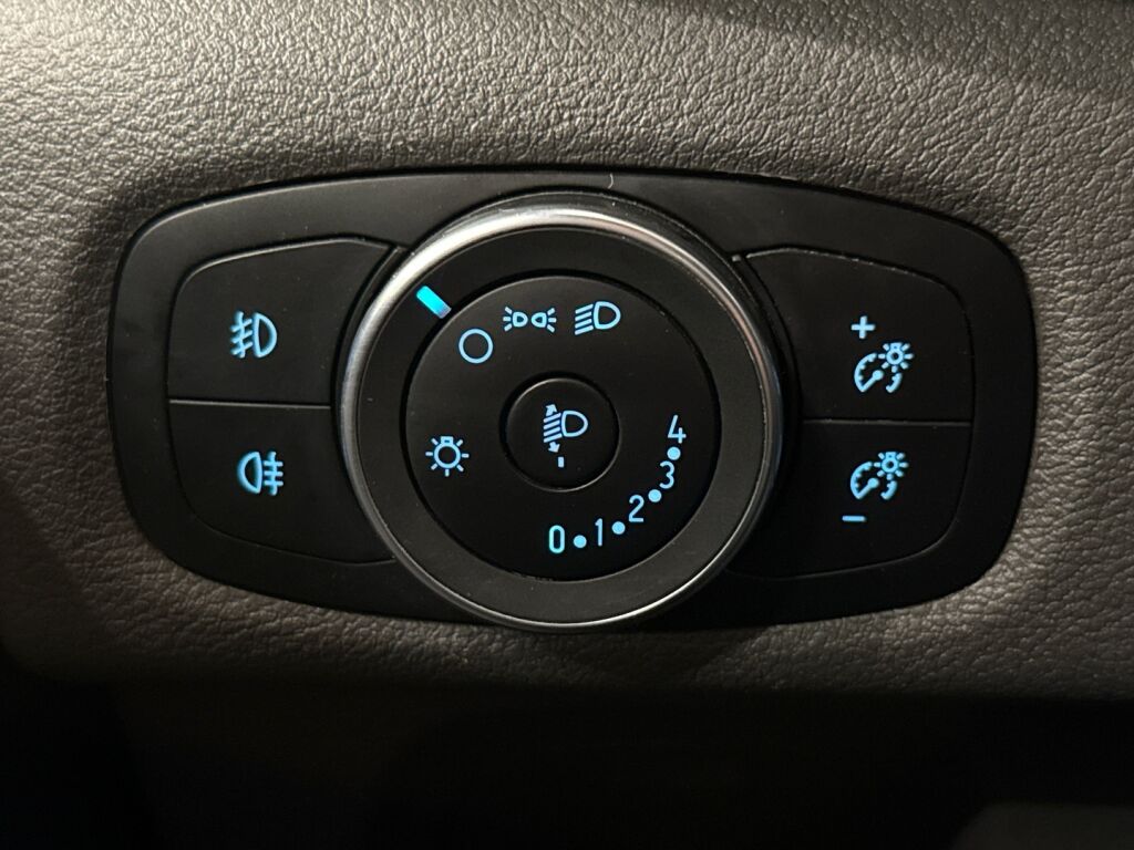 Ford Transit Custom 2021 Musta