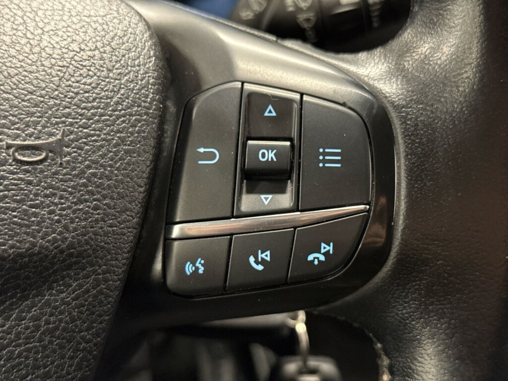 Ford Transit Custom 2021 Musta