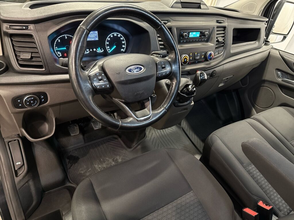 Ford Transit Custom 2021 Musta