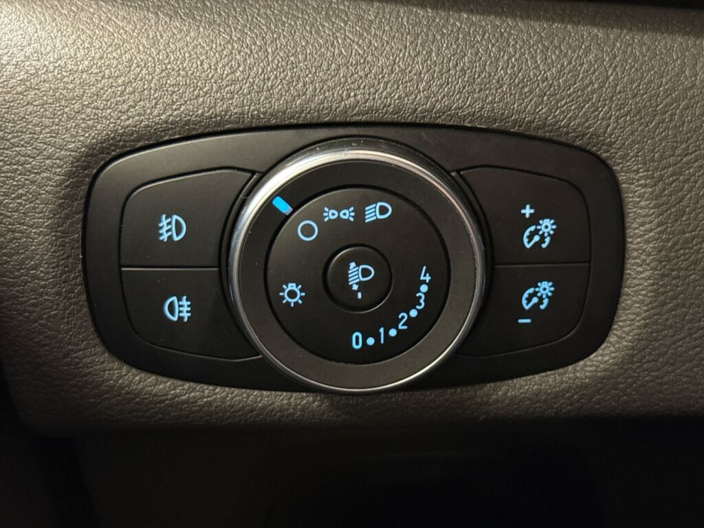 Ford Transit Custom 2021 Musta