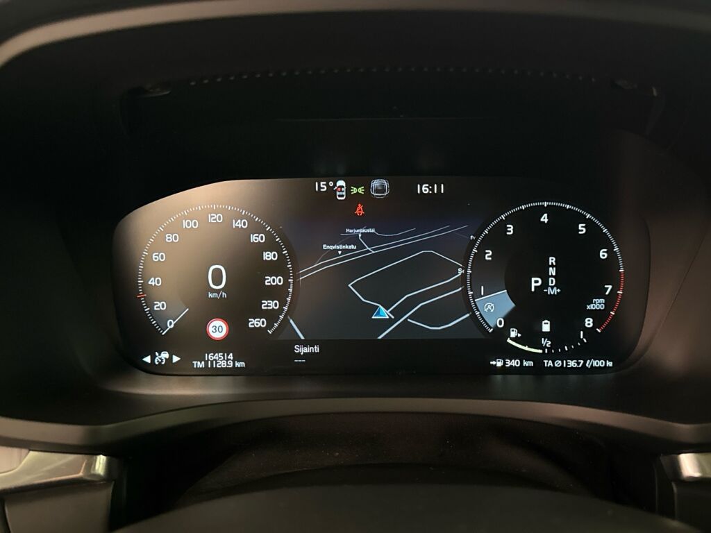 Volvo V60 2022 Valkoinen