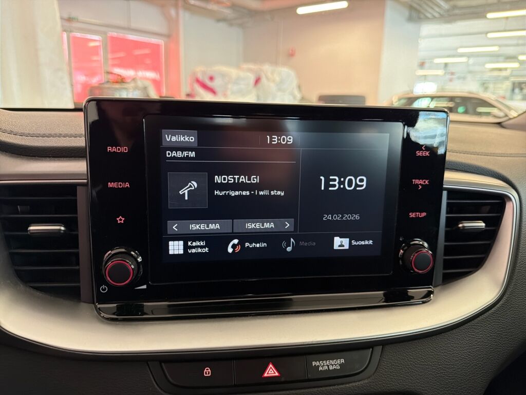 Kia Ceed 2021 Valkoinen