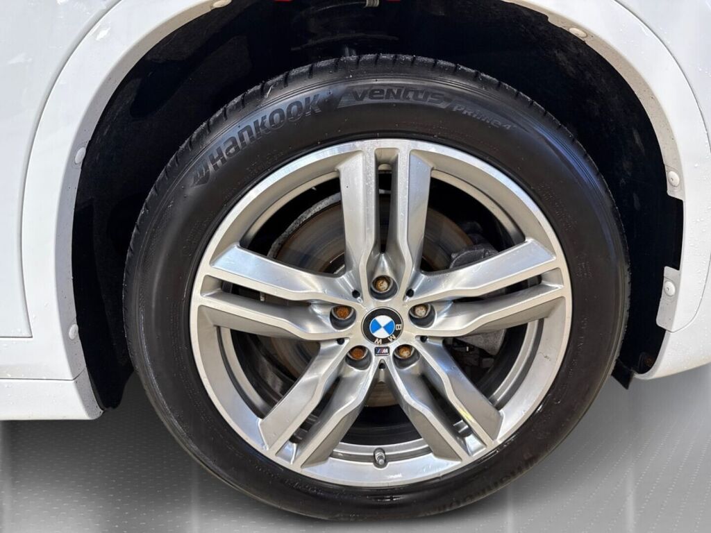 BMW X1 2020 Valkoinen
