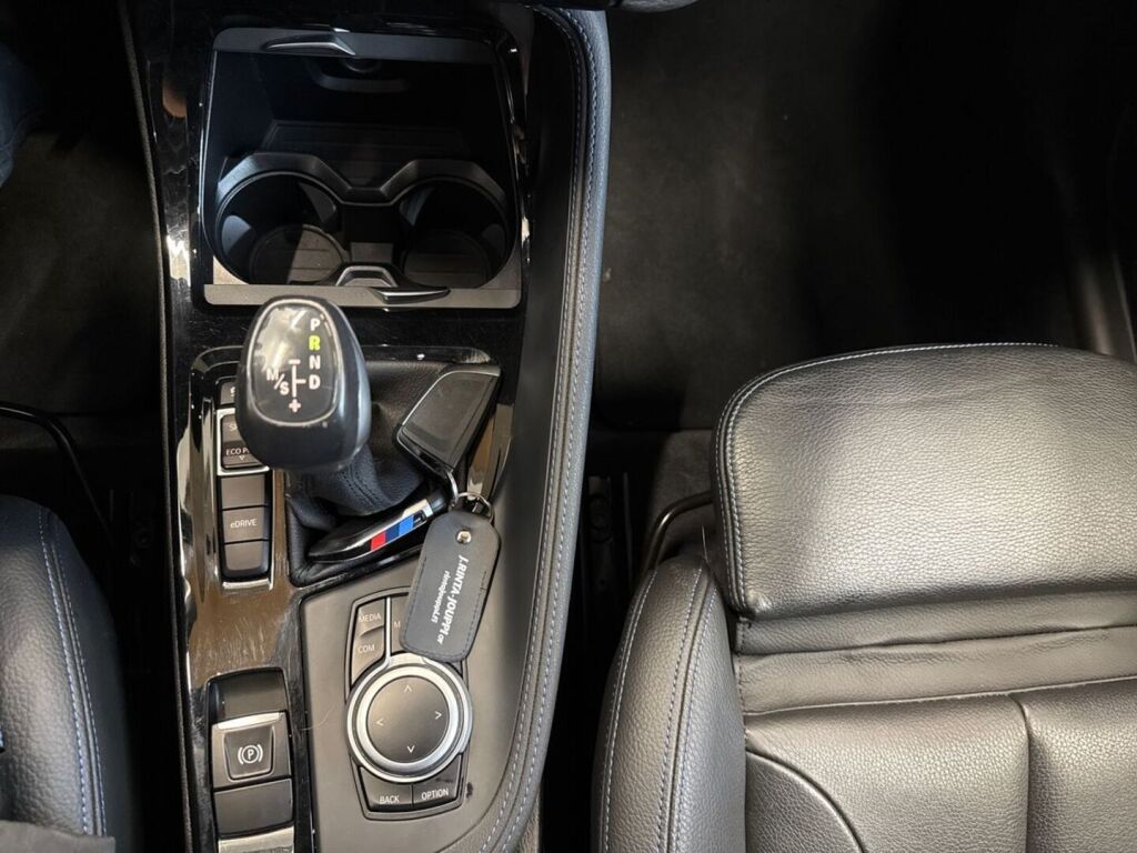 BMW X1 2020 Valkoinen