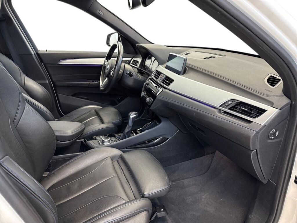 BMW X1 2020 Valkoinen