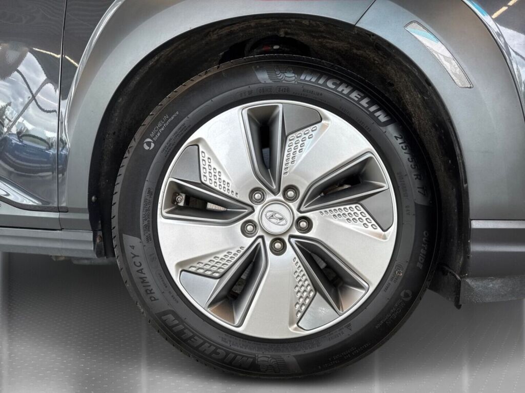 Hyundai KONA 2020 Harmaa