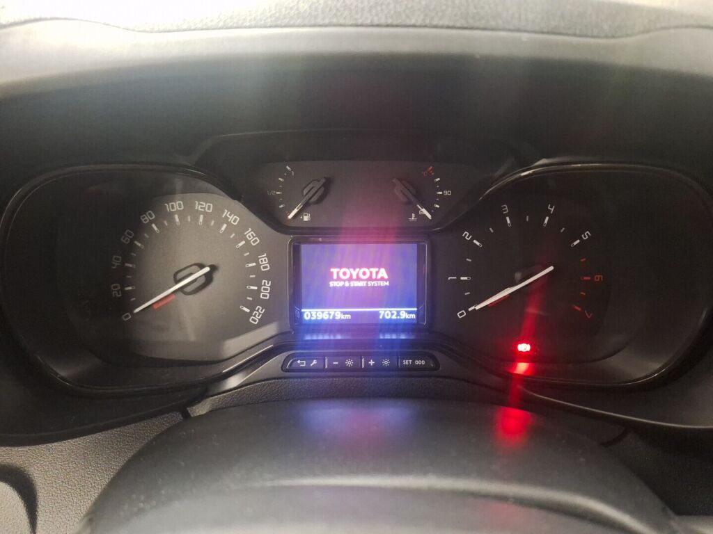 Toyota Proace CITY 2022 Valkoinen