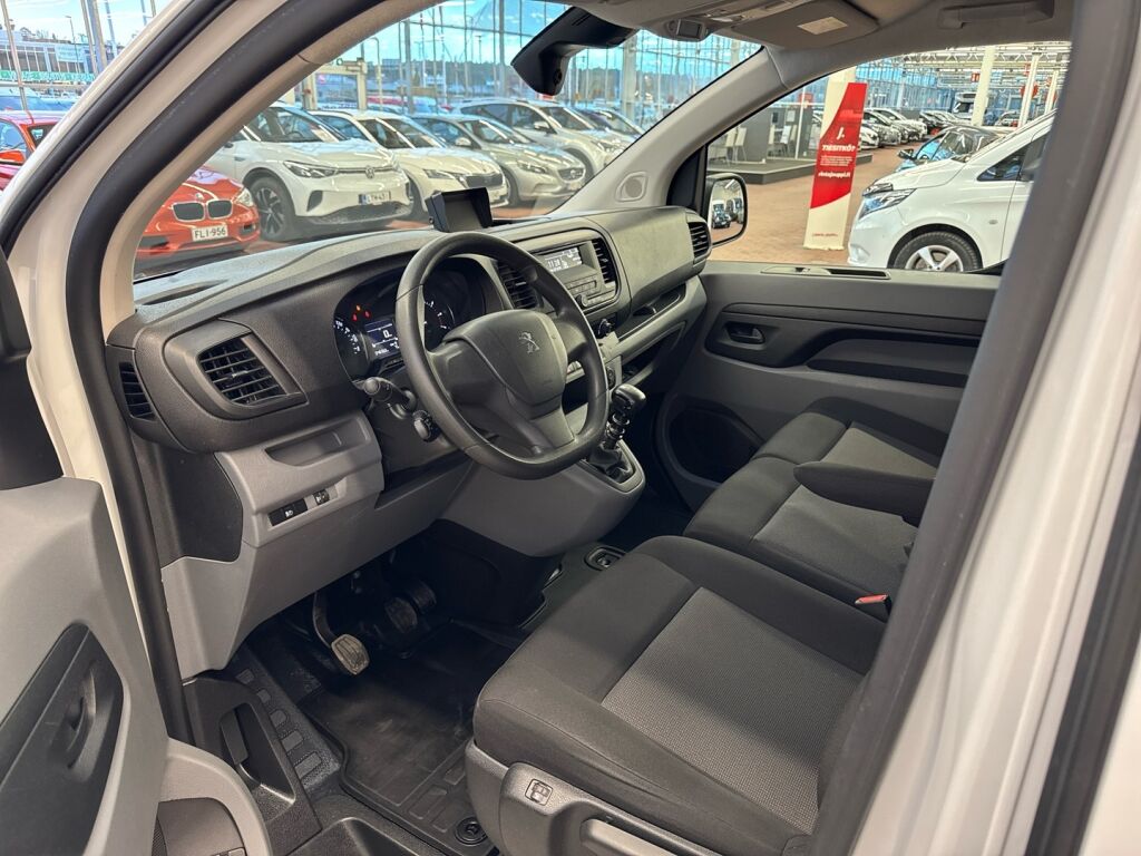 Peugeot Expert 2022 Valkoinen