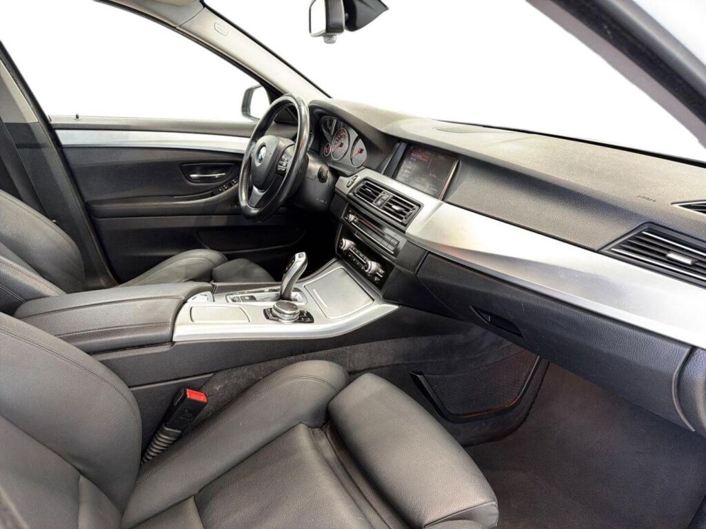 BMW 520 2017 Valkoinen