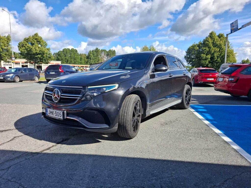 Mercedes-Benz EQC 2020 Musta