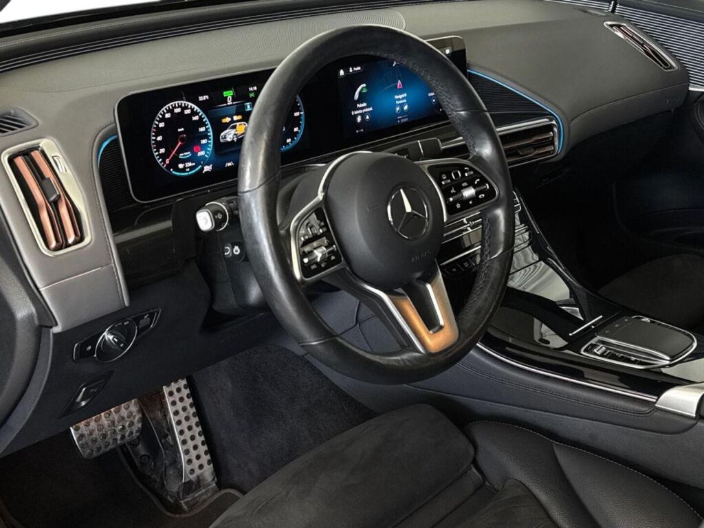 Mercedes-Benz EQC 2020 Musta