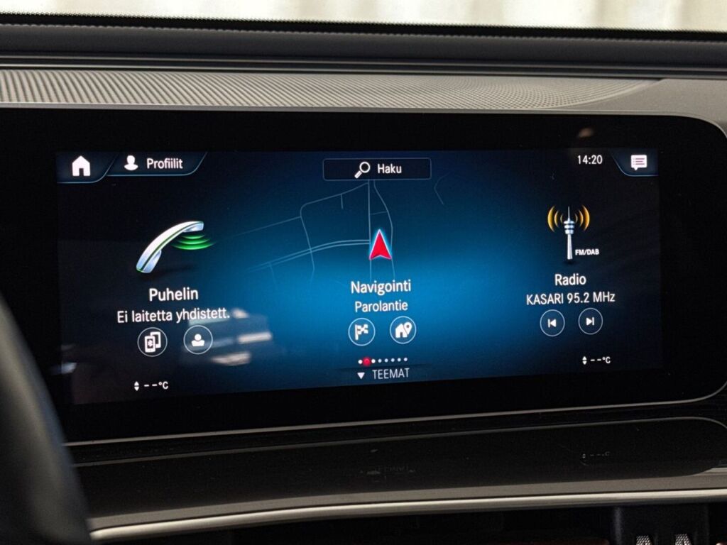 Mercedes-Benz EQC 2020 Musta