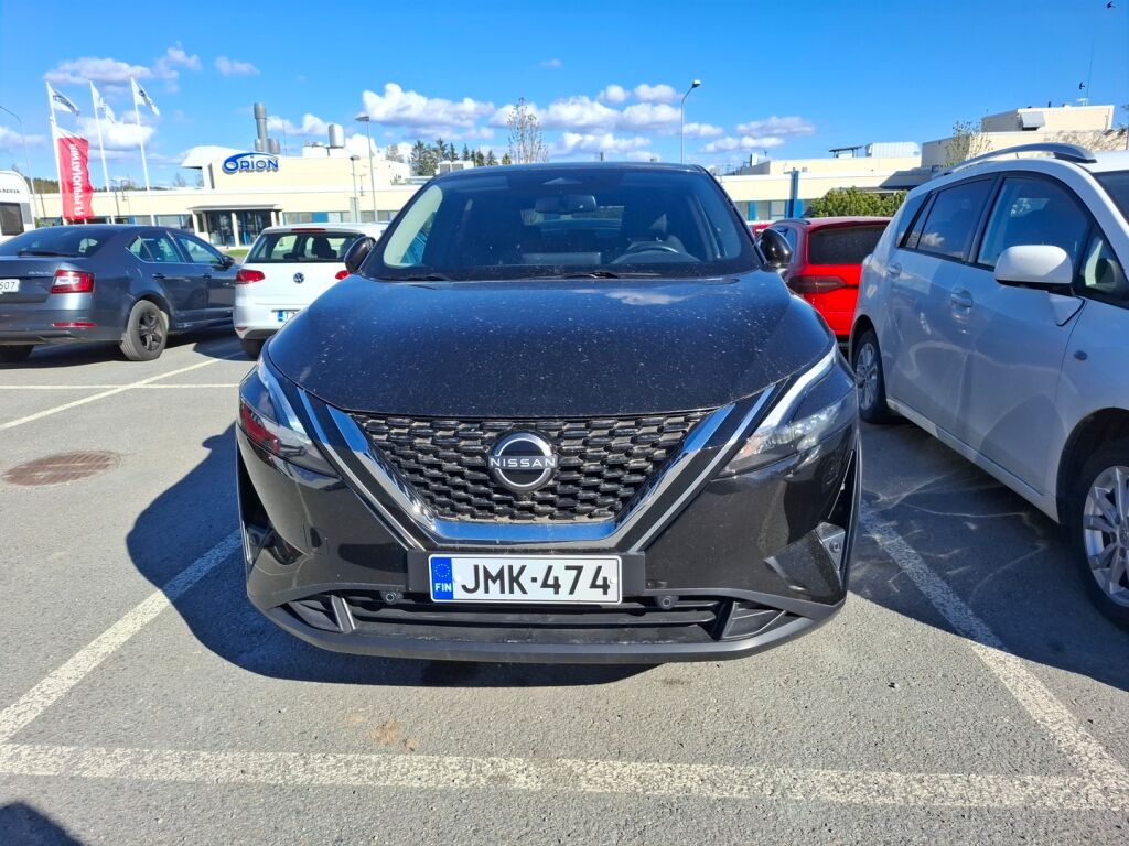 Nissan Qashqai 2023 Musta