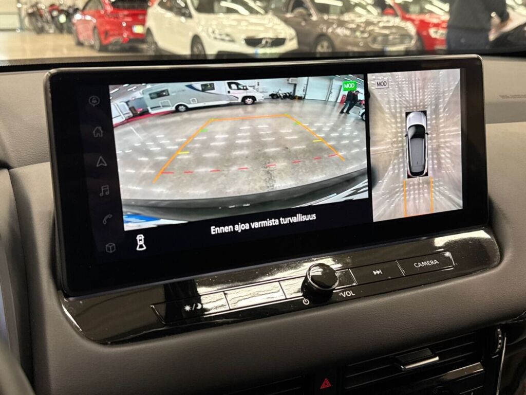 Nissan Qashqai 2023 Musta