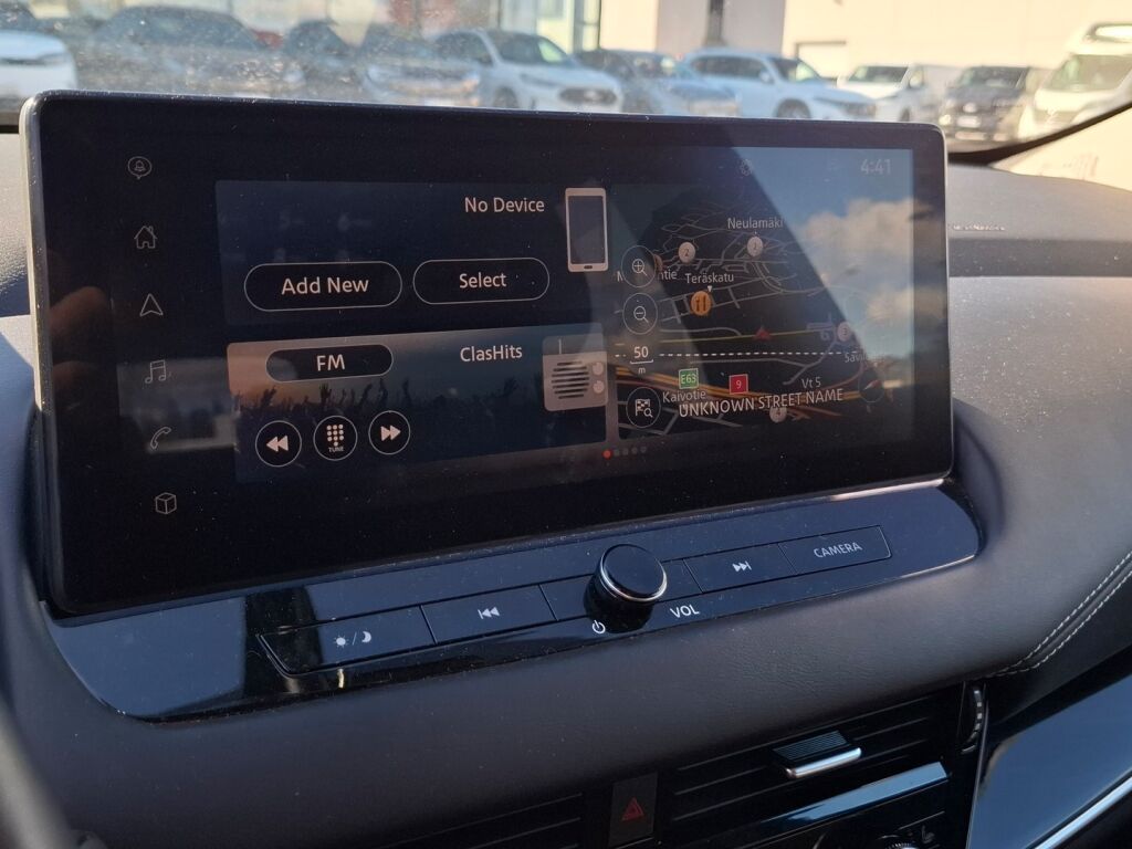 Nissan Qashqai 2023 Musta