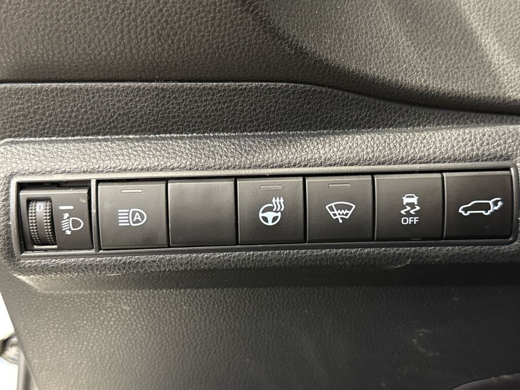 Toyota Corolla 2022 Valkoinen