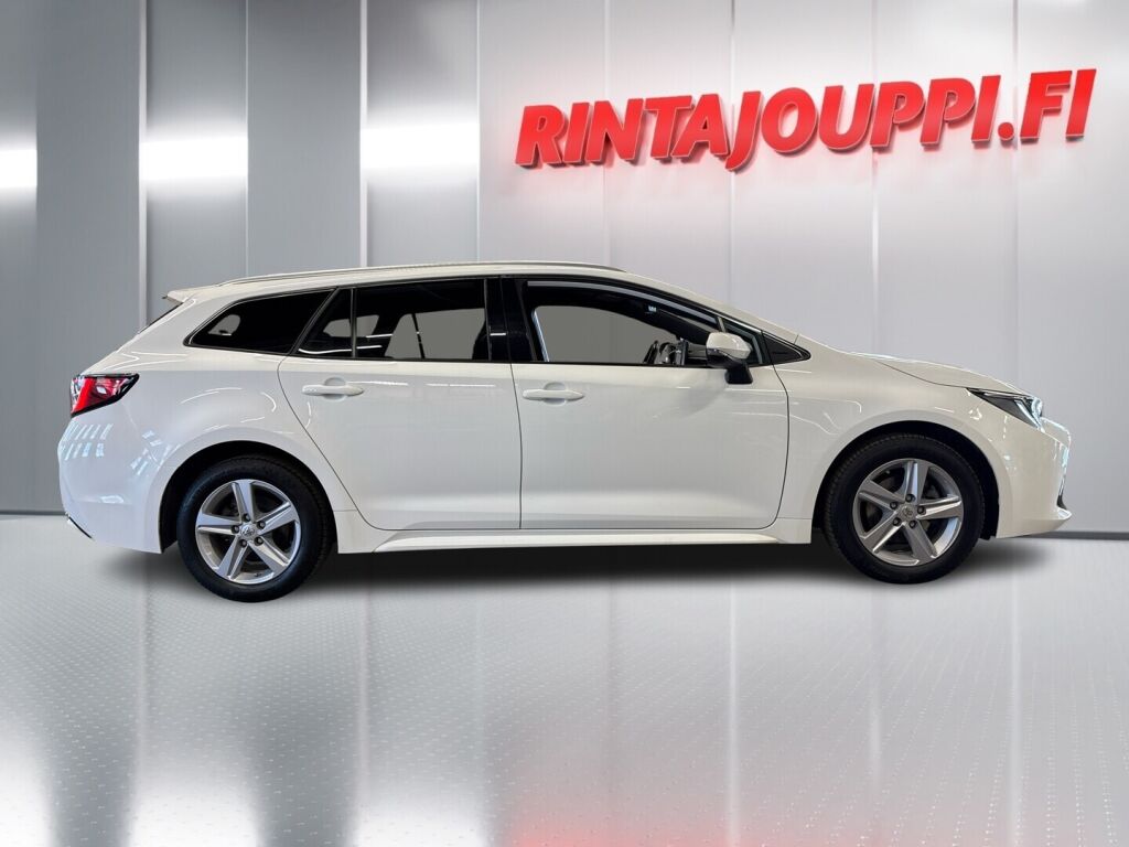 Toyota Corolla 2022 Valkoinen