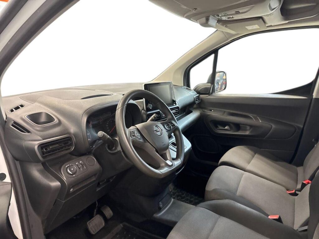 Opel Combo-e 2022 Valkoinen