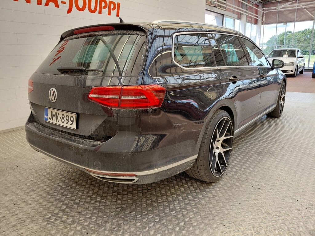 Volkswagen Passat 2016 Musta