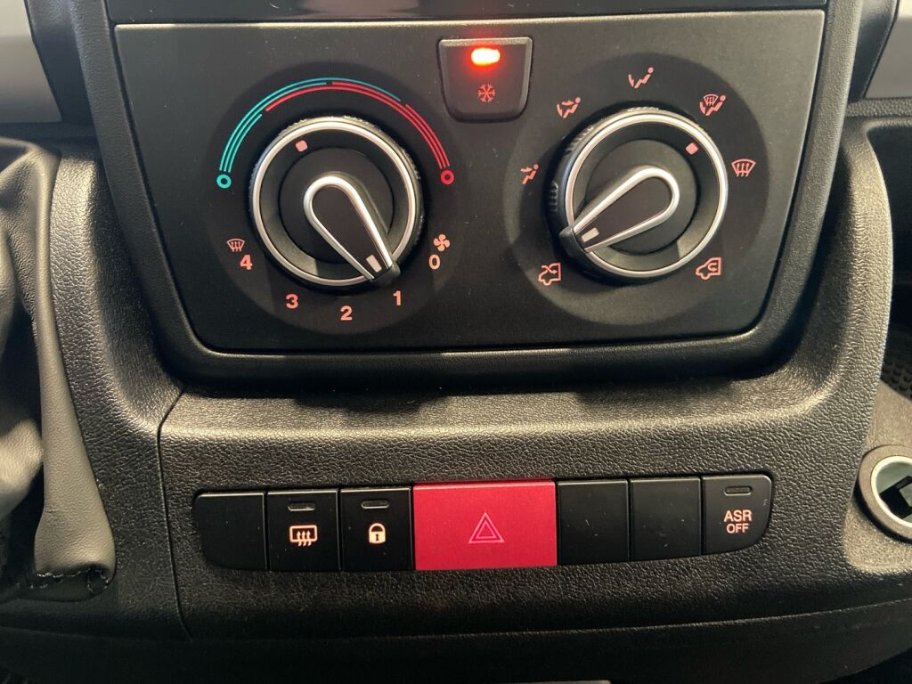 Citroen Jumper 2023 Valkoinen