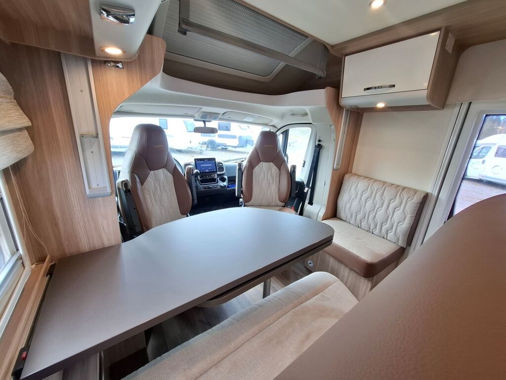 Bürstner Ixeo Time IT 726 J.Edition 2022 Harmaa