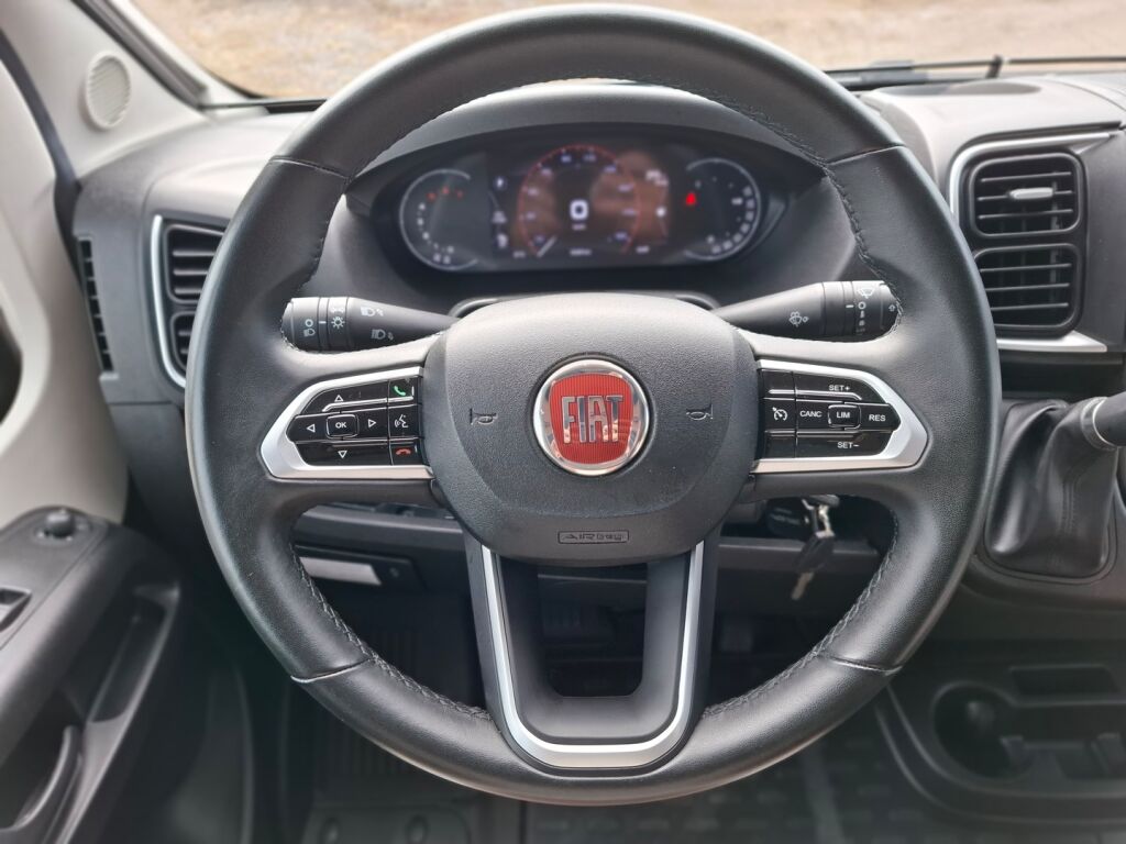 Bürstner Ixeo Time IT 726 J.Edition 2022 Harmaa