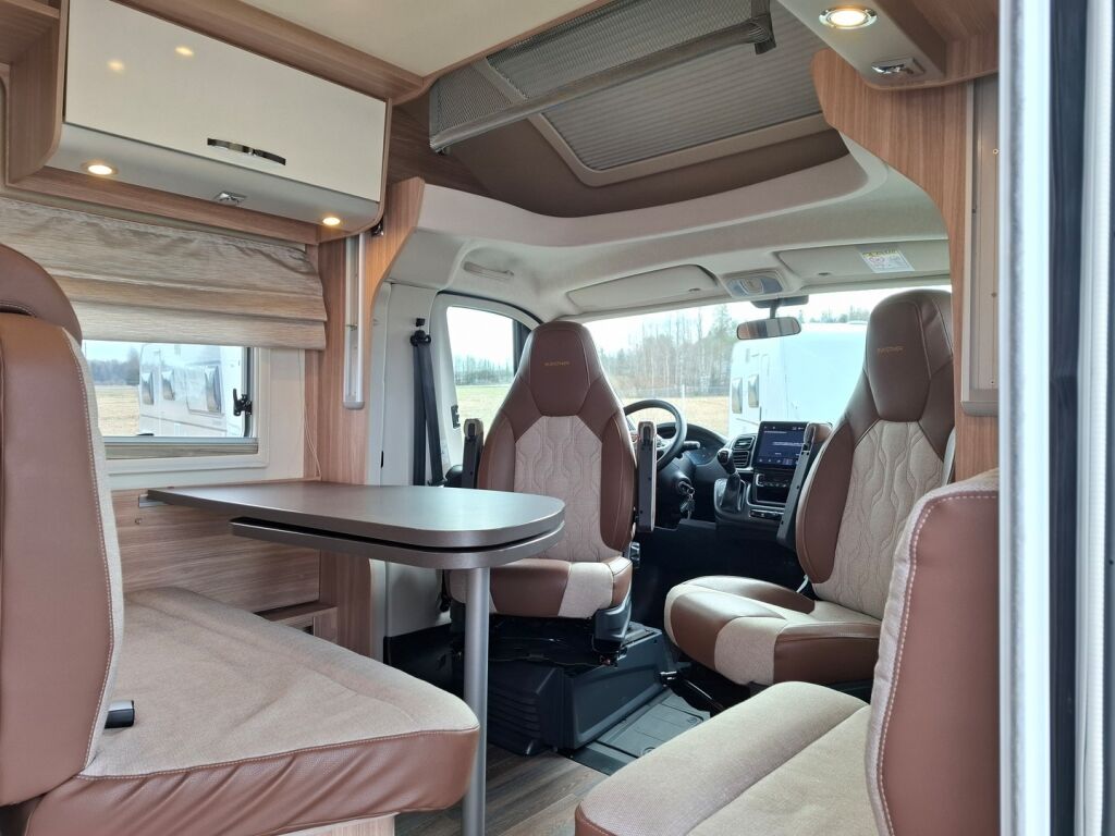 Bürstner Ixeo Time IT 726 J.Edition 2022 Harmaa