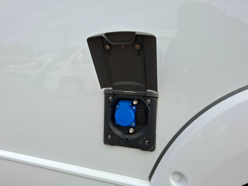 Bürstner Ixeo Time IT 726 J.Edition 2022 Harmaa