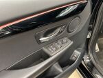 BMW 218 2022 Musta