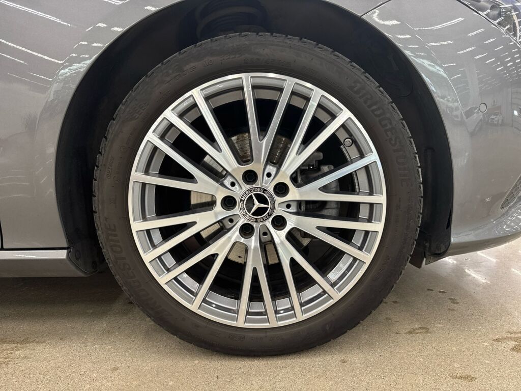 Mercedes-Benz CLA 2022 Harmaa