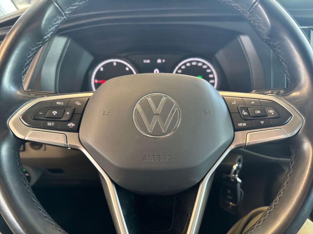 Volkswagen Transporter 2022 Harmaa