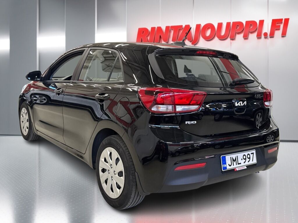 Kia Rio 2022 Musta