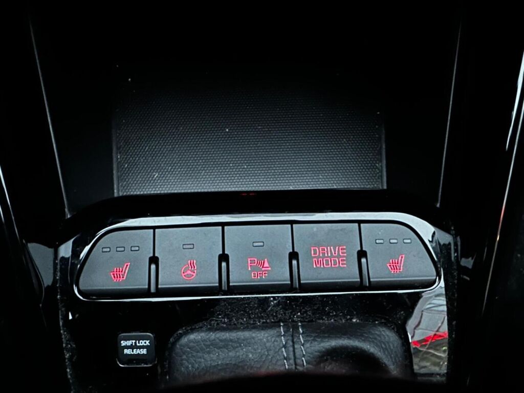 Kia Rio 2023 Valkoinen