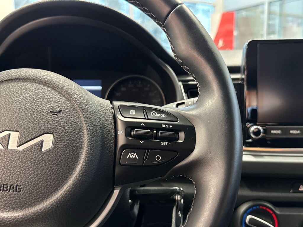 Kia Rio 2023 Valkoinen